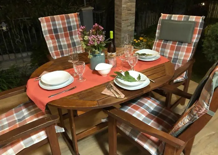 Sunset With A Private Yard At Riviera Apartment Medulin