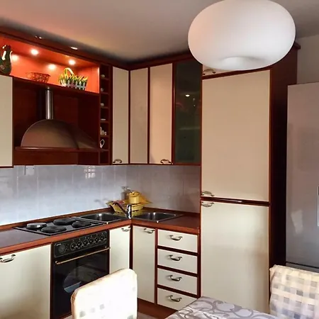 Sunset With A Private Yard At Riviera アパート メドゥリン