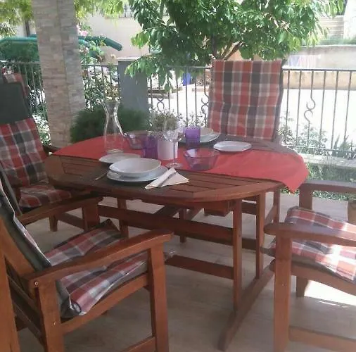 Sunset With A Private Yard At Riviera Lejlighed *